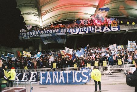 13-LYON-OM 02.jpg